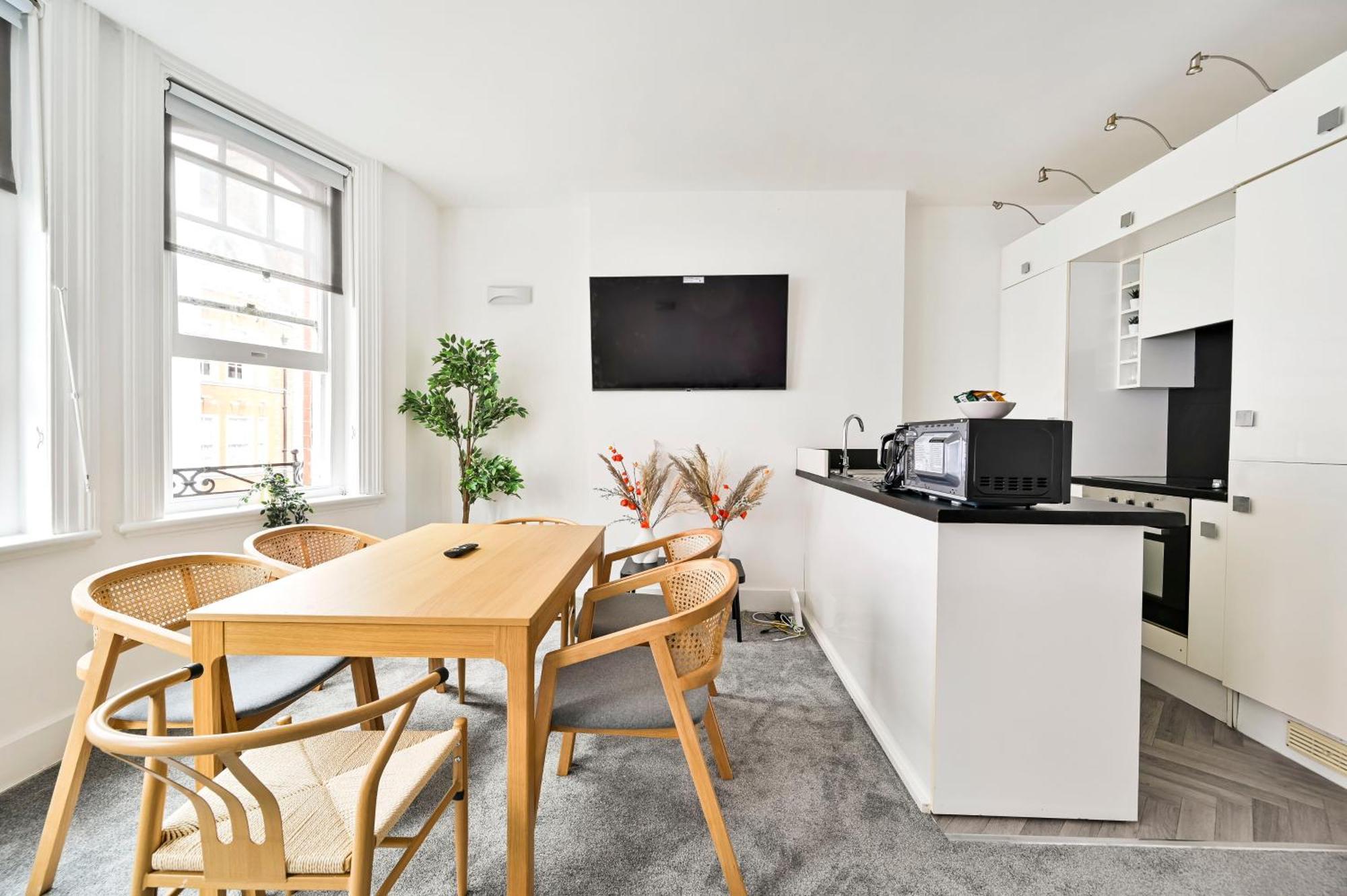 Fitzrovia Cosy Apartment