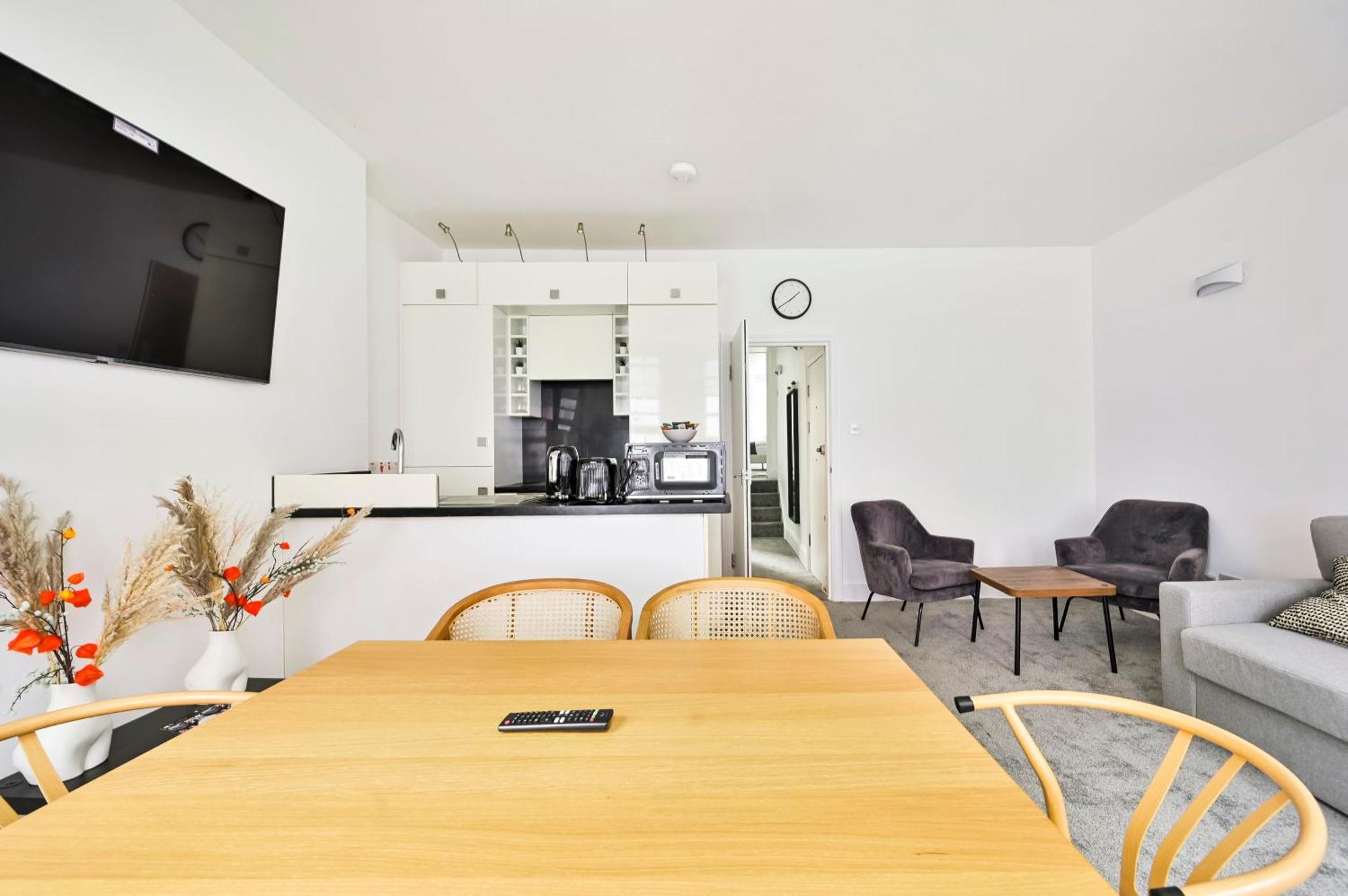Fitzrovia Cosy Apartment London